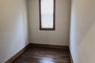 3238 N Hamlin Ave, Chicago, IL 60618 - Photo 12