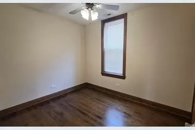 3238 N Hamlin Avenue #2, Chicago, IL 60618 - Photo 10