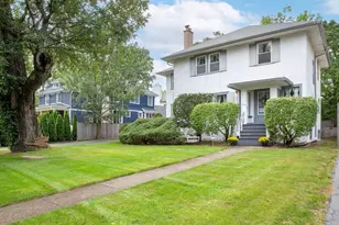 592 Provident Ave, Winnetka, IL 60093 - Photo 2