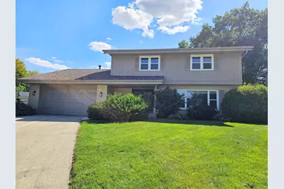 5841 Hoylake Drive, Rockford, IL 61107 - Photo 1