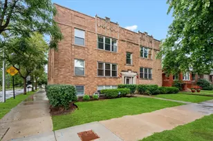 2458 W Grace St, Chicago, IL 60618 - Photo 1