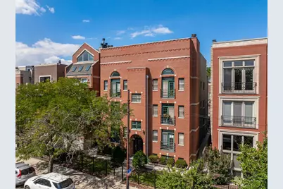 1916 W Belmont Avenue #2E, Chicago, IL 60657 - Photo 1