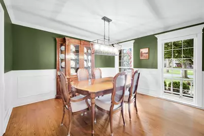 2031 Burnham Place, Wheaton, IL 60189 - Photo 4