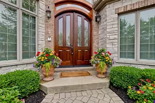 7229 Roxbury Ct, Long Grove, IL 60060 - Photo 2
