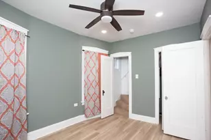 7521 S Champlain Ave, Chicago, IL 60619 - Photo 12