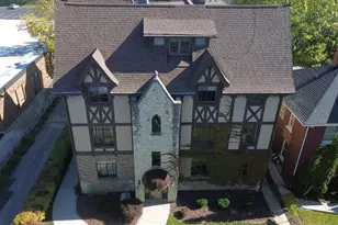 410 N Raynor Ave, Joliet, IL 60435 - Photo 6