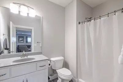 5808 Sugarberry Avenue, Bloomington, IL 61705 - Photo 38