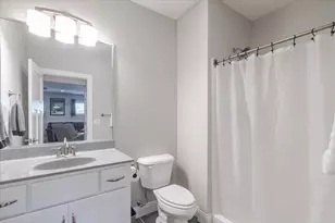 5808 Sugarberry Ave, Bloomington, IL 61705 - Photo 38