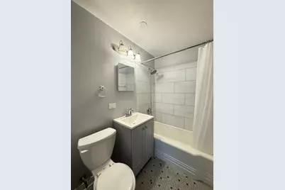 7529 W Rosedale Avenue, Chicago, IL 60631 - Photo 6