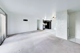 10830 Kilpatrick Ave, Oak Lawn, IL 60453 - Photo 4