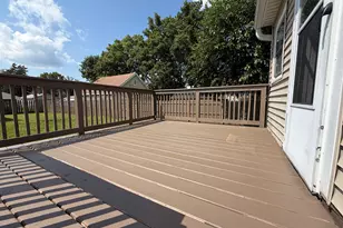 1617 Pine St, Ottawa, IL 61350 - Photo 22