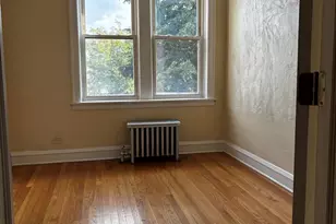 2840 W Addison St, Chicago, IL 60618 - Photo 6