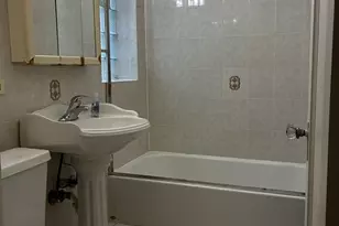 2840 W Addison St, Chicago, IL 60618 - Photo 8