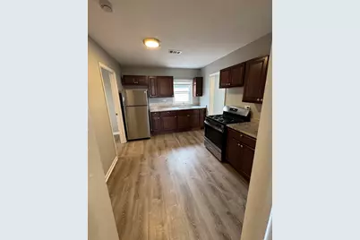 7521 S Ellis Avenue, Chicago, IL 60619 - Photo 4