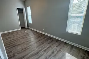 707 E 92nd Pl, Chicago, IL 60619 - Photo 6