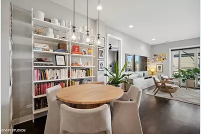 2550 W Fullerton Avenue #2D, Chicago, IL 60647 - Photo 8