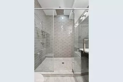 2550 W Fullerton Avenue #2D, Chicago, IL 60647 - Photo 12