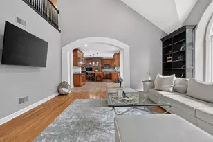 13701 Oak Tree Ln, Lemont, IL 60439 - Photo 10