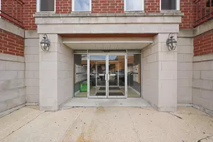 6238 W 26th St, Berwyn, IL 60402 - Photo 2