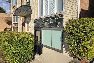 5972 S Archer Ave, Chicago, IL 60638 - Photo 2