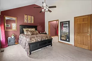 398 Essex Dr, Oswego, IL 60543 - Photo 12