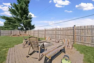65 Chestnut Ct, Champaign, IL 61822 - Photo 36