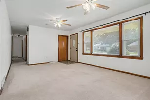 203 E Bullard St, Forrest, IL 61741 - Photo 16