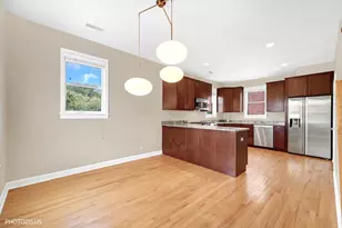 170 N Marion St, Oak Park, IL 60302 - Photo 18