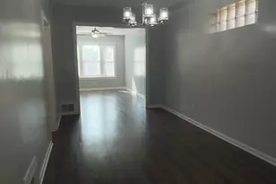 4711 N Kenton Ave, Chicago, IL 60630 - Photo 14