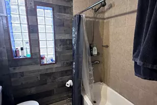 5839 W Eastwood Ave, Chicago, IL 60630 - Photo 8