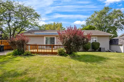 1067 Grissom Trail, Elk Grove Village, IL 60007 - Photo 20