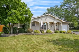 1067 Grissom Trail, Elk Grove Village, IL 60007 - Photo 26