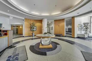 757 N Orleans St, Chicago, IL 60654 - Photo 2