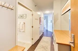 757 N Orleans St, Chicago, IL 60654 - Photo 4