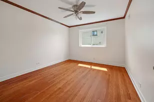 7248 N Ridge Blvd, Chicago, IL 60645 - Photo 18