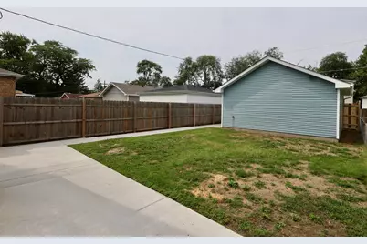 12414 S Aberdeen Street, Calumet Park, IL 60827 - Photo 4
