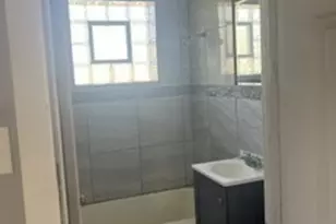 125 W 114th St, Chicago, IL 60628 - Photo 8