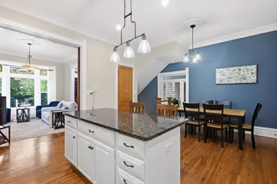 224 W Saint Paul Avenue #1, Chicago, IL 60614 - Photo 6