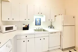 175 E Delaware Pl, Chicago, IL 60611 - Photo 14