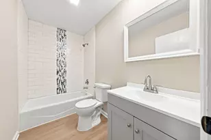 509 N Park Ave, Aurora, IL 60506 - Photo 14