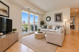 544 N Milwaukee Ave, Chicago, IL 60642 - Photo 4