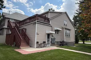 9916 Irving Park Rd, Schiller Park, IL 60176 - Photo 2