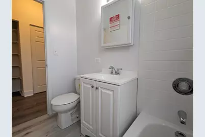 1536 N Kedzie Avenue #3J, Chicago, IL 60651 - Photo 10