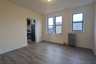 1536 N Kedzie Ave, Chicago, IL 60651 - Photo 2