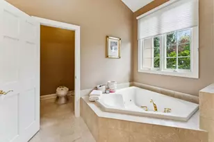 1745 Sundrop Cir, Highland Park, IL 60035 - Photo 20