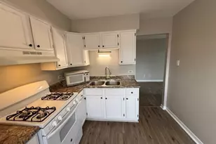 690 Marilyn Ave, Glendale Heights, IL 60139 - Photo 24