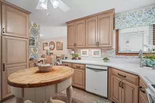 2002 Spruce Ln, Monticello, IL 61856 - Photo 22