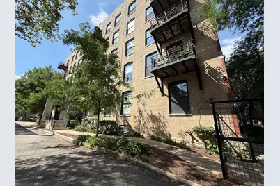 2511 W Moffat Street #201, Chicago, IL 60647 - Photo 2