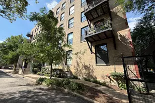 2511 W Moffat St, Chicago, IL 60647 - Photo 2