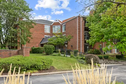 805 Leicester Road #106, Elk Grove Village, IL 60007 - Photo 22